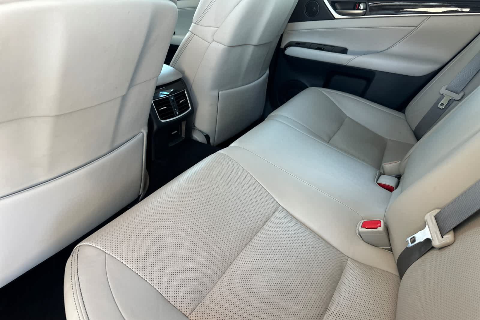 Used 2013 Lexus GS 350 w/ Luxury Pkg RWD image 4