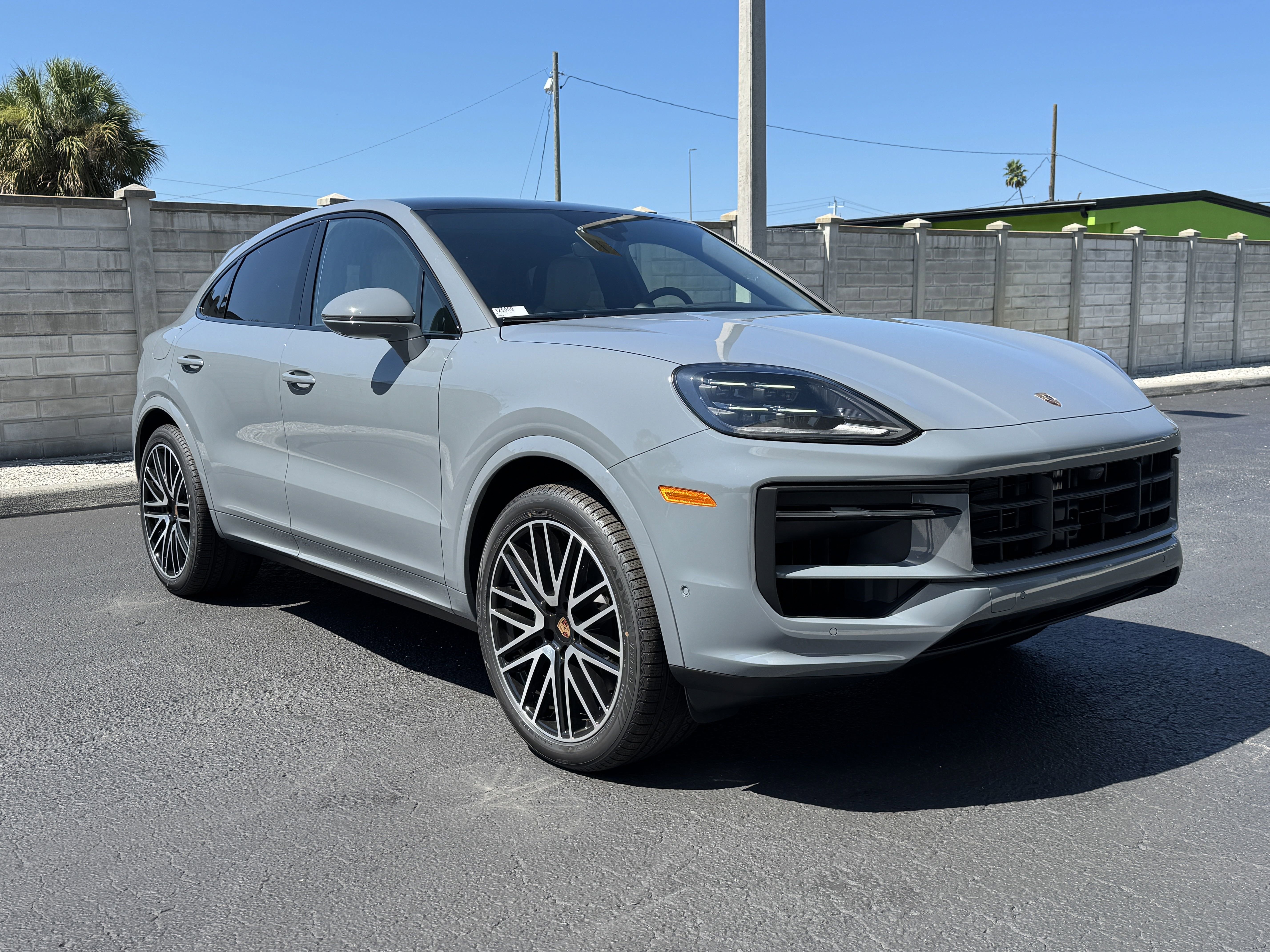 New 2026 Porsche Cayenne Coupe image 8