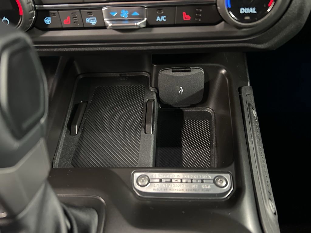 New 2026 Ford Bronco Outer Banks image 15