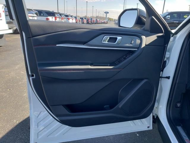 New 2026 Ford Explorer ST-Line image 19