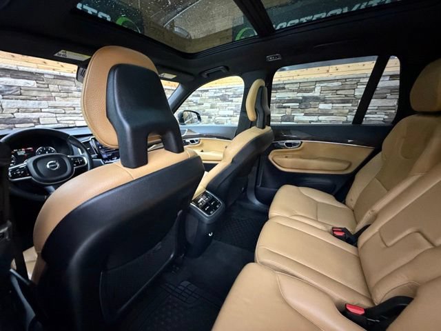 Used 2016 Volvo XC90 T6 Momentum AWD/4WD image 31