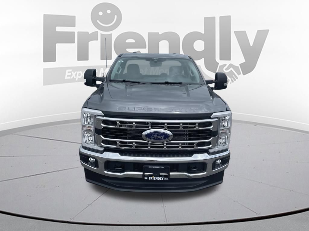 New 2026 Ford F350 XLT w/ FX4 Off-Road Package AWD/4WD image 2