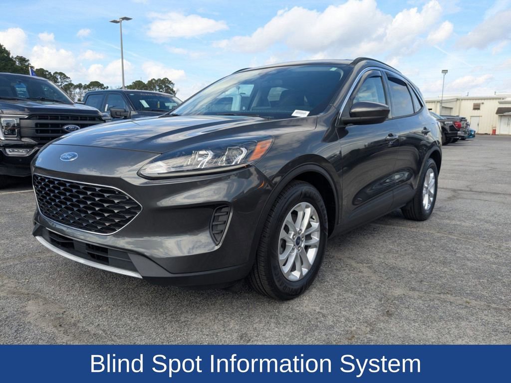 Certified 2020 Ford Escape SE image 8