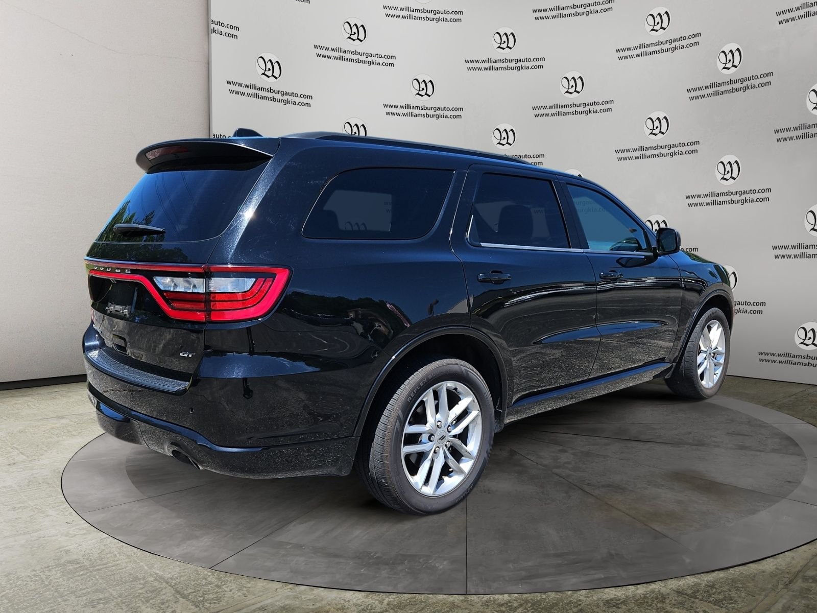 Used 2024 Dodge Durango GT AWD/4WD image 5