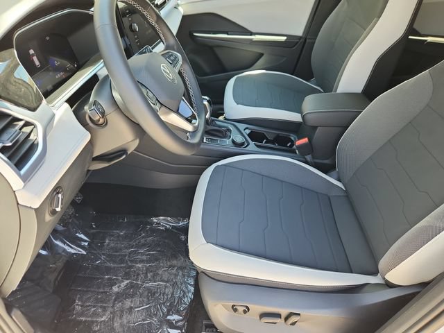 New 2026 Volkswagen Taos SE AWD/4WD image 7
