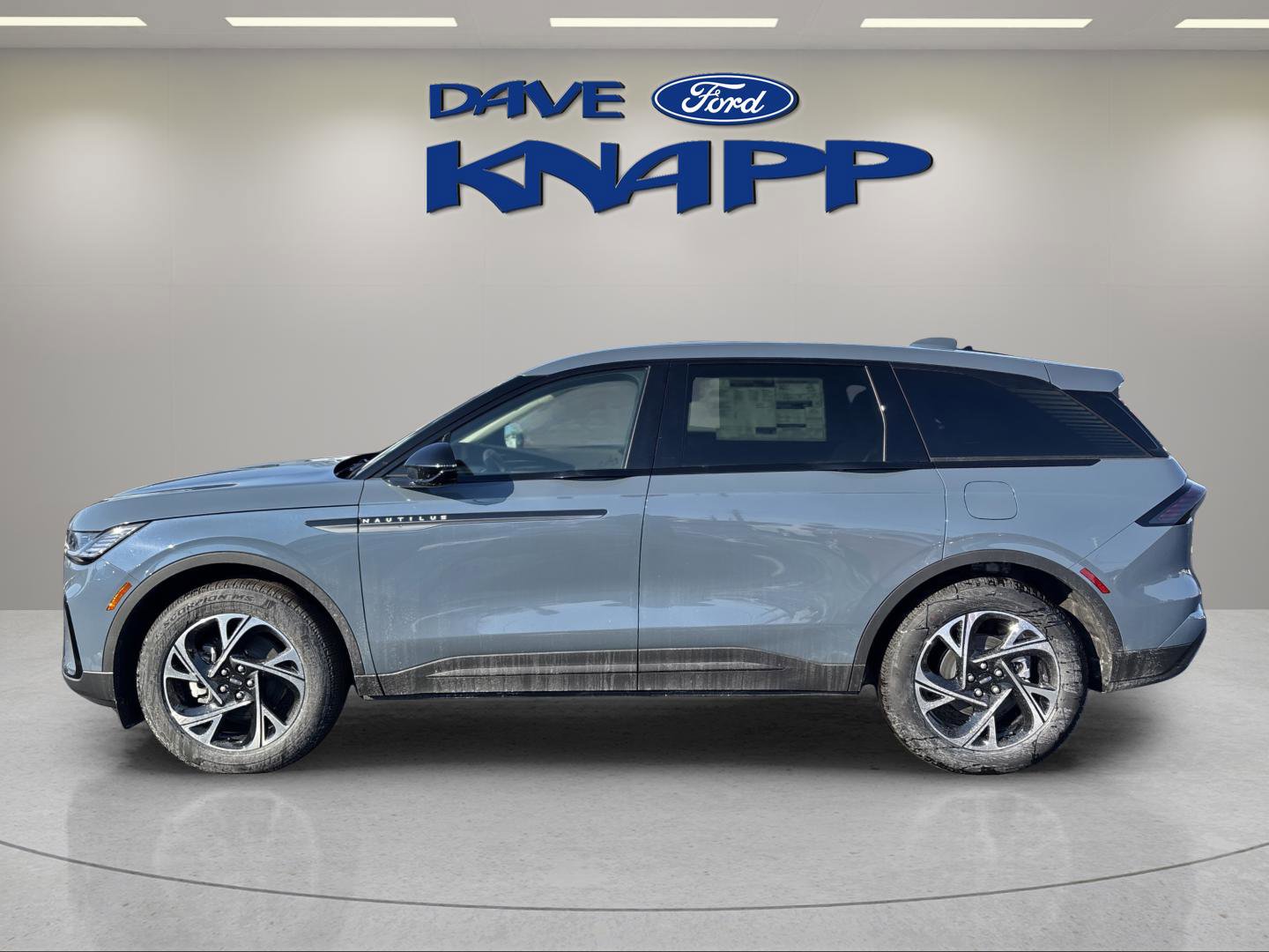 New 2026 Lincoln Nautilus Premier w/ Equipment Group 102A image 4