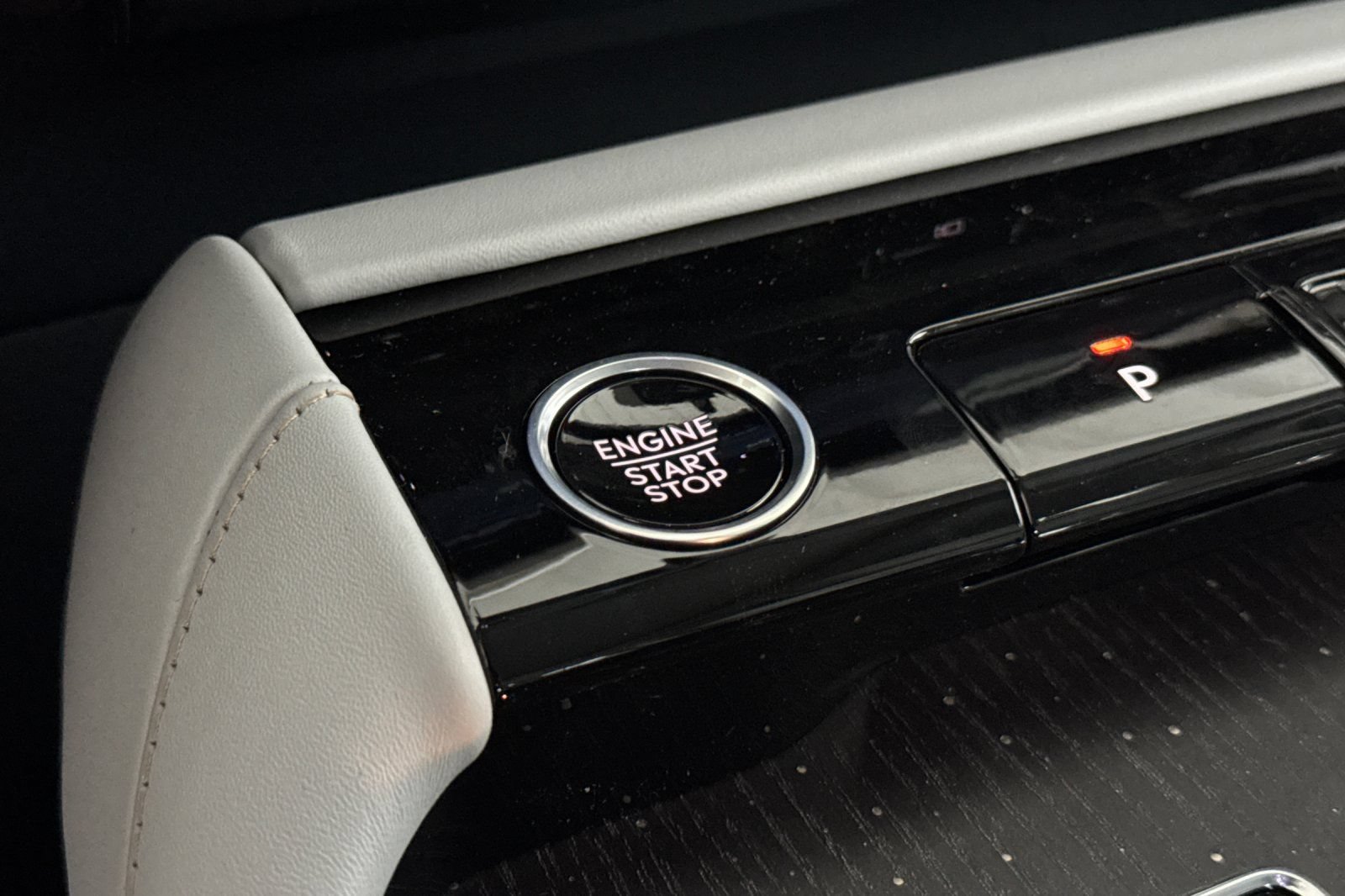 New 2026 Lincoln Navigator L Black Label AWD/4WD image 19
