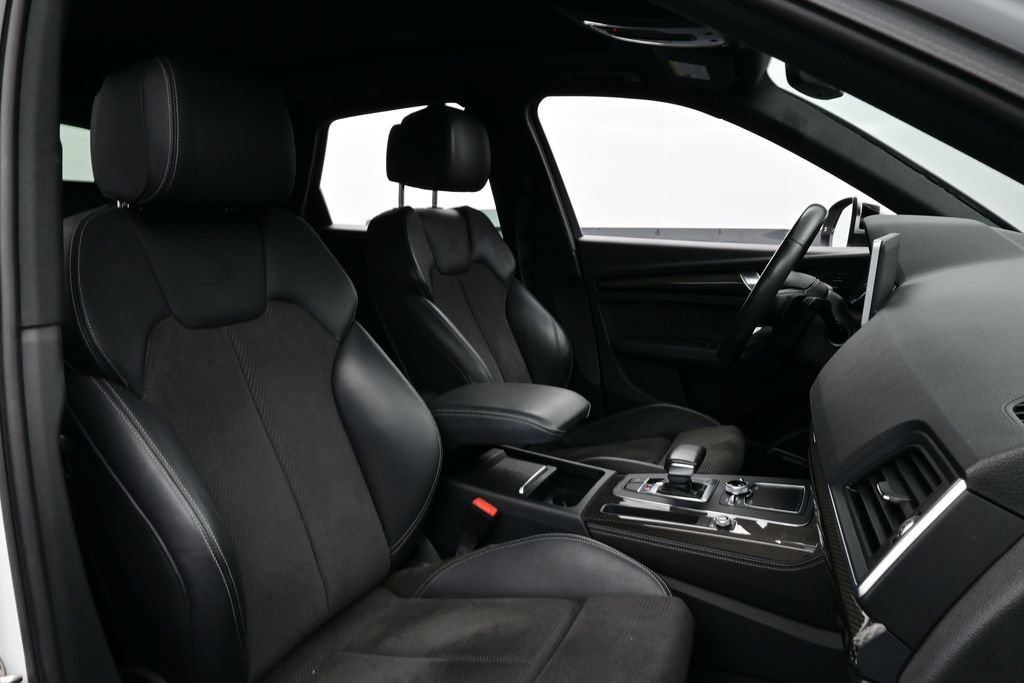 Used 2020 Audi SQ5 Premium Plus w/ Premium Plus Package AWD/4WD image 18