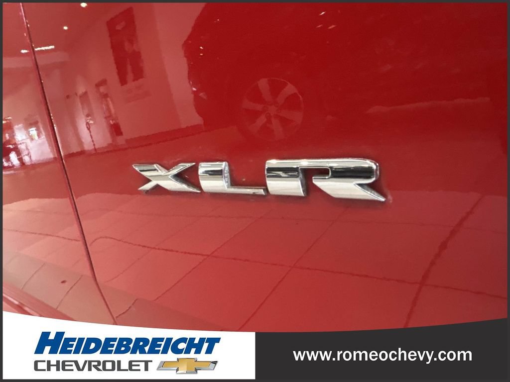 Used 2007 Cadillac XLR RWD image 32