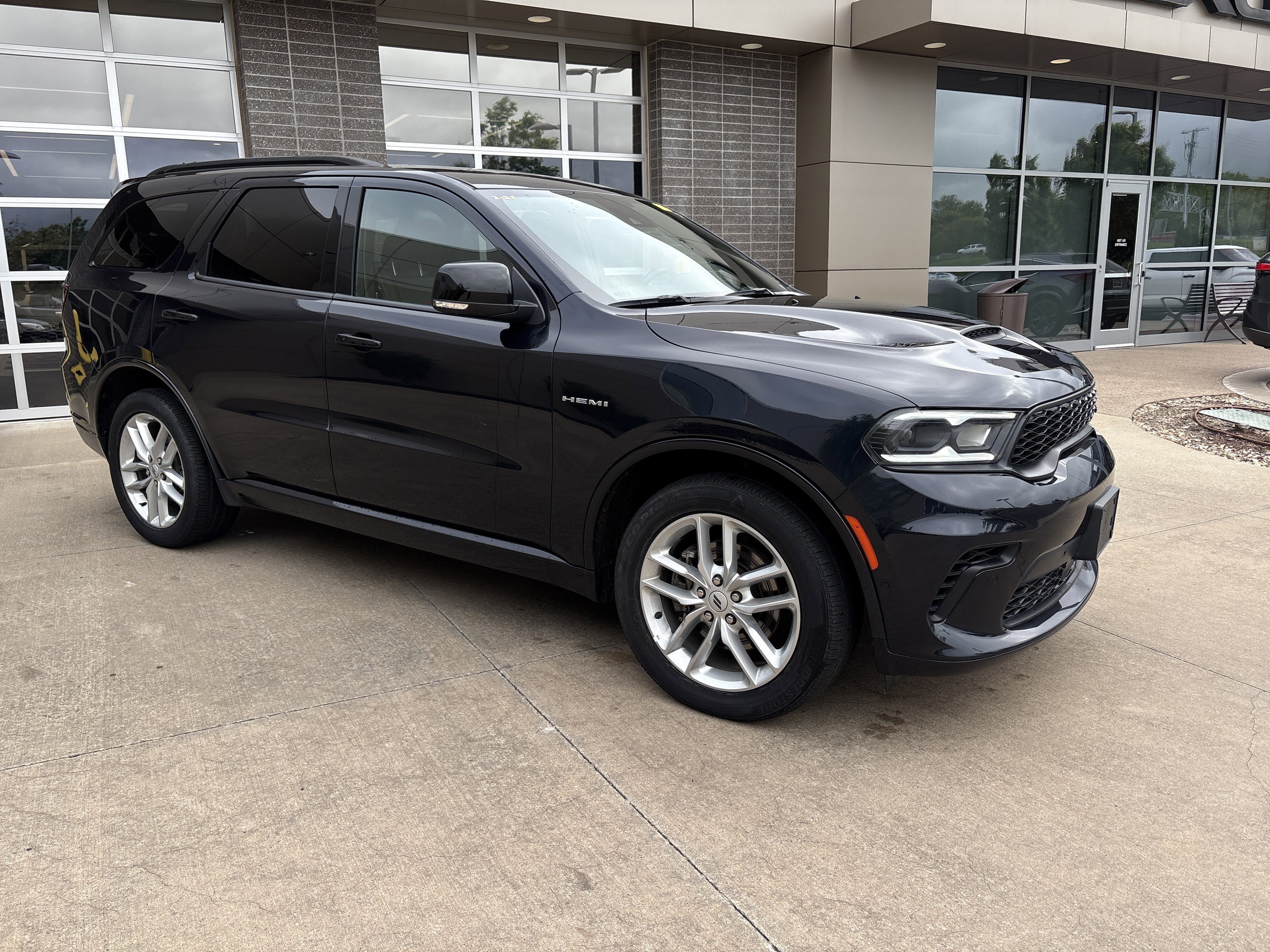 Used 2025 Dodge Durango R/T AWD/4WD image 25
