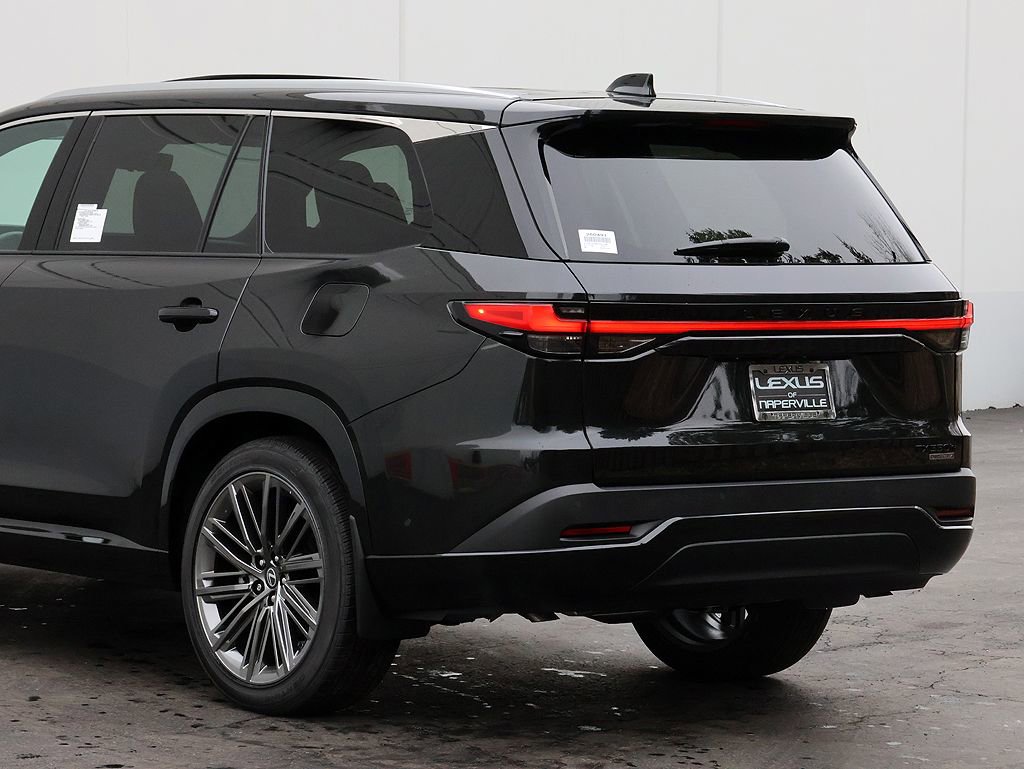 New 2026 Lexus TX 550h AWD Plug-In Hybrid image 9