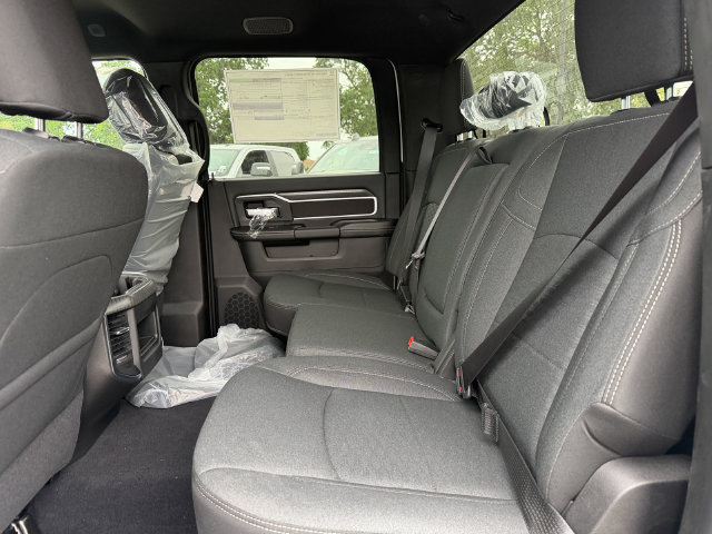 New 2026 RAM 3500 Big Horn AWD/4WD image 26