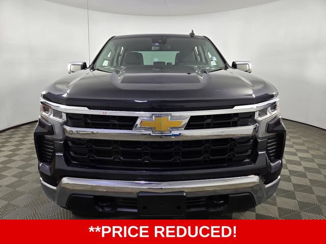 Used 2023 Chevrolet Silverado 1500 LT AWD/4WD image 2