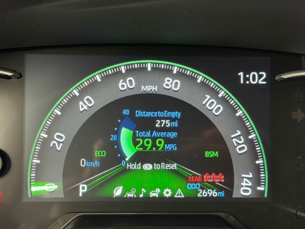 Used 2025 Toyota RAV4 LE FWD image 27