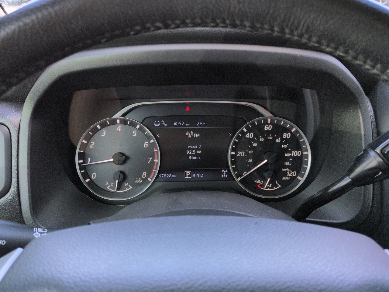 Used 2023 Nissan Titan SV w/ SV Convenience Package AWD/4WD image 27