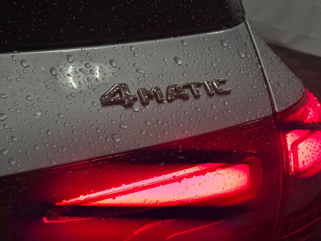 Used 2025 Mercedes-Benz GLE 350 4MATIC image 32