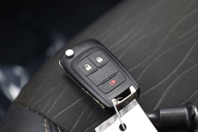 Used 2015 Buick Encore FWD image 29