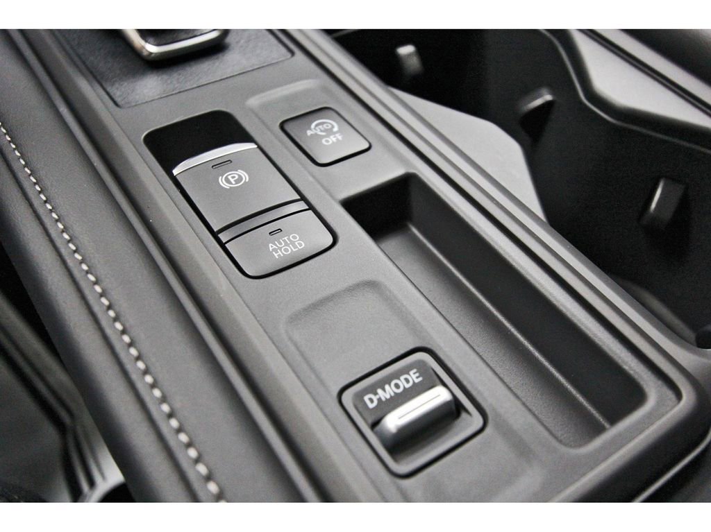 New 2025 Nissan Pathfinder S FWD image 21