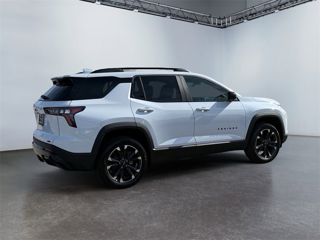 New 2026 Chevrolet Equinox RS w/ Safety and Technology Package image 3