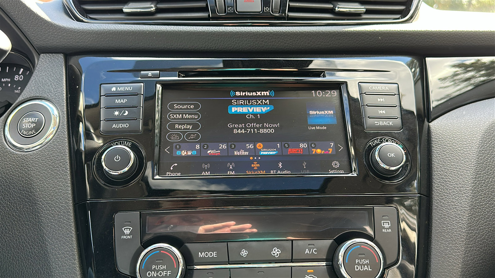 Certified 2022 Nissan Rogue Sport SL w/ Premium Package image 20