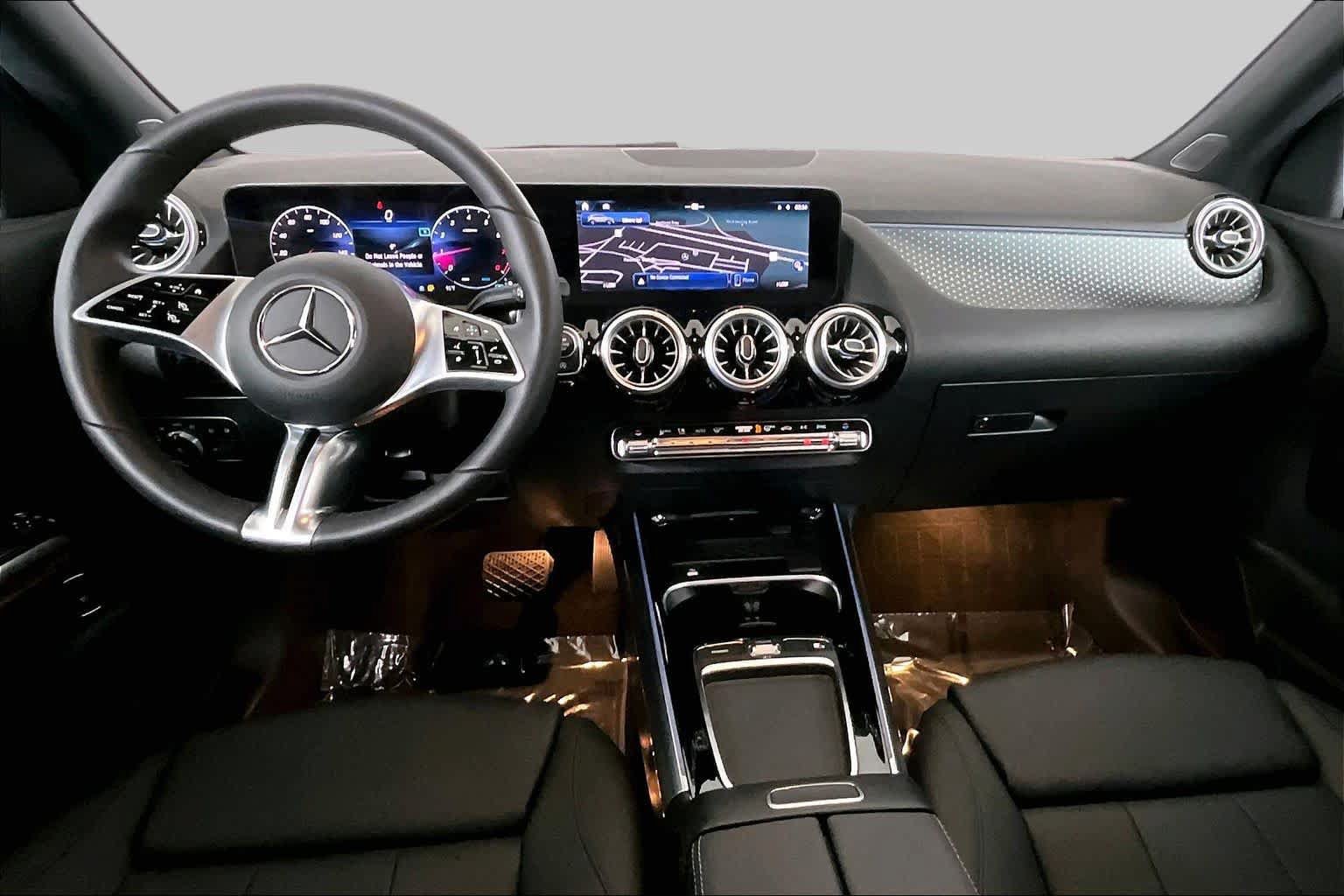 Certified 2024 Mercedes-Benz GLA 250 4MATIC image 16