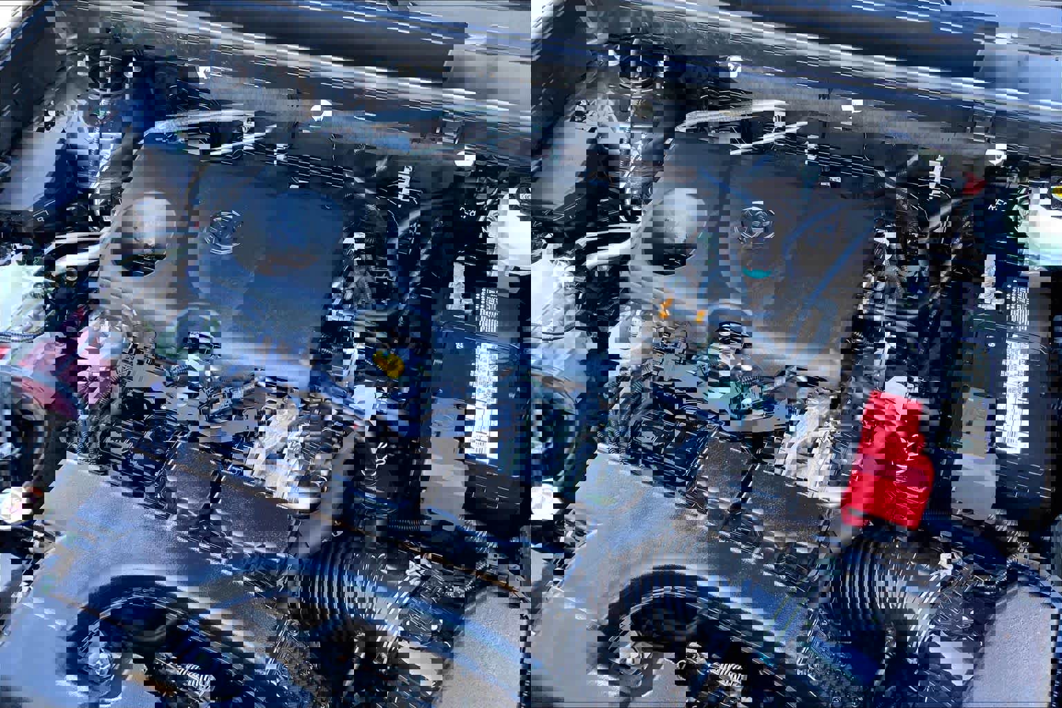 Used 2019 Toyota RAV4 XLE Premium image 26