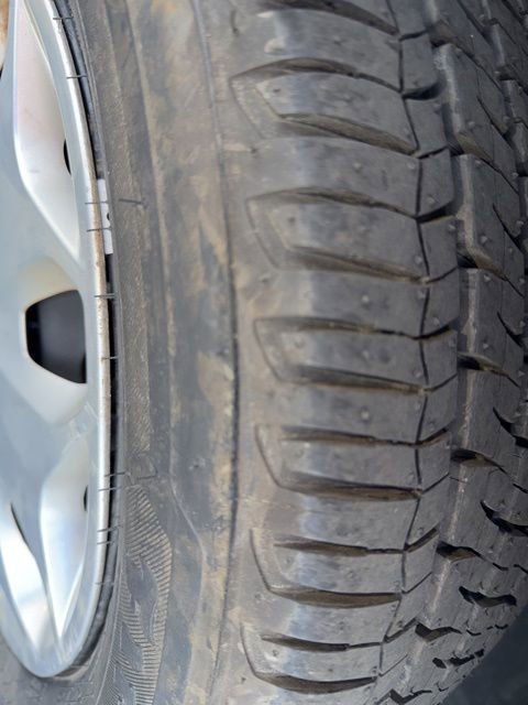 Used 2015 Ford Transit Connect XLT image 19