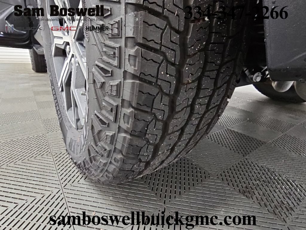 New 2026 GMC Acadia AT4 w/ Luxury Package AWD/4WD image 44