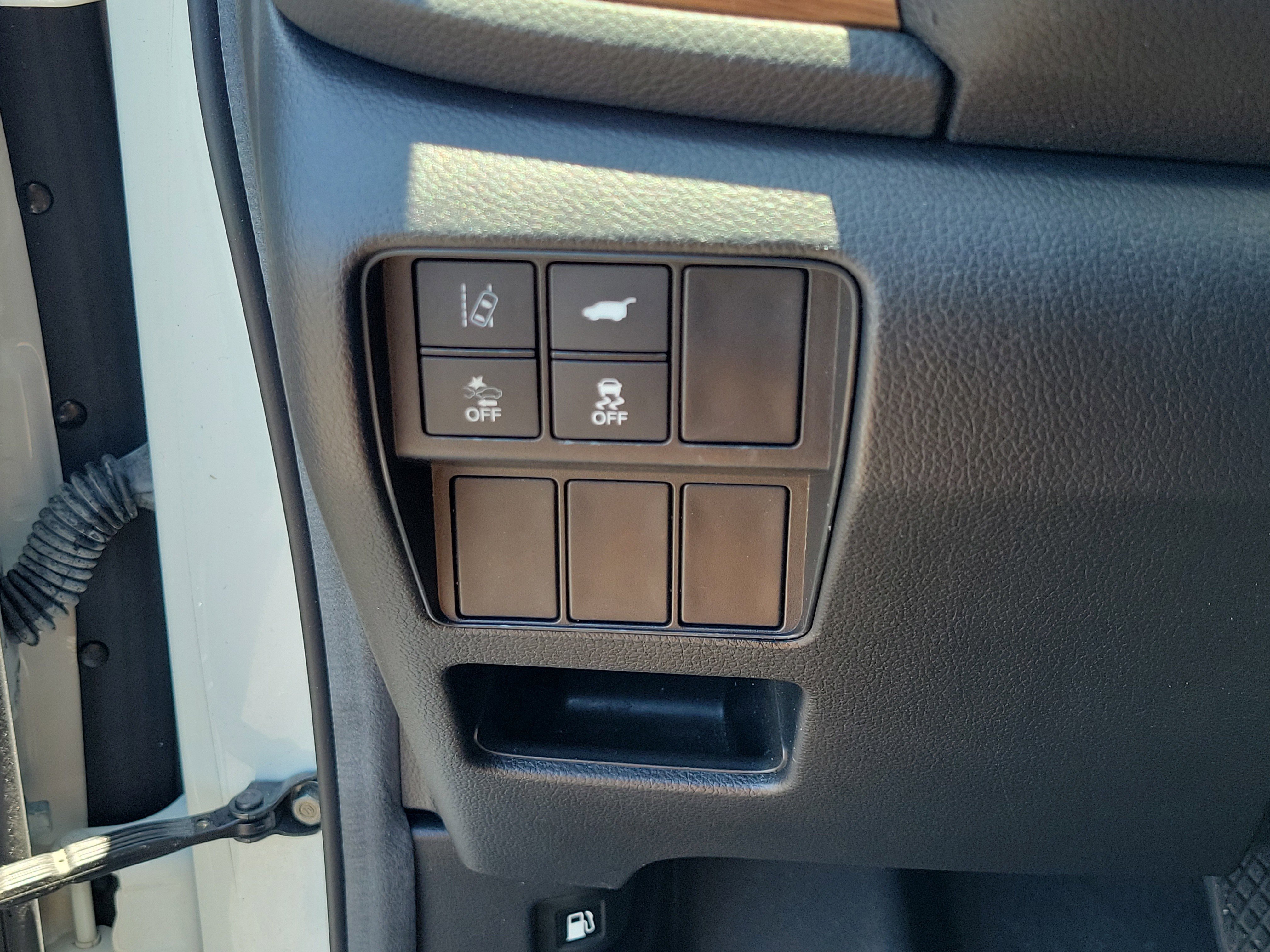 Used 2018 Honda CR-V Touring image 26