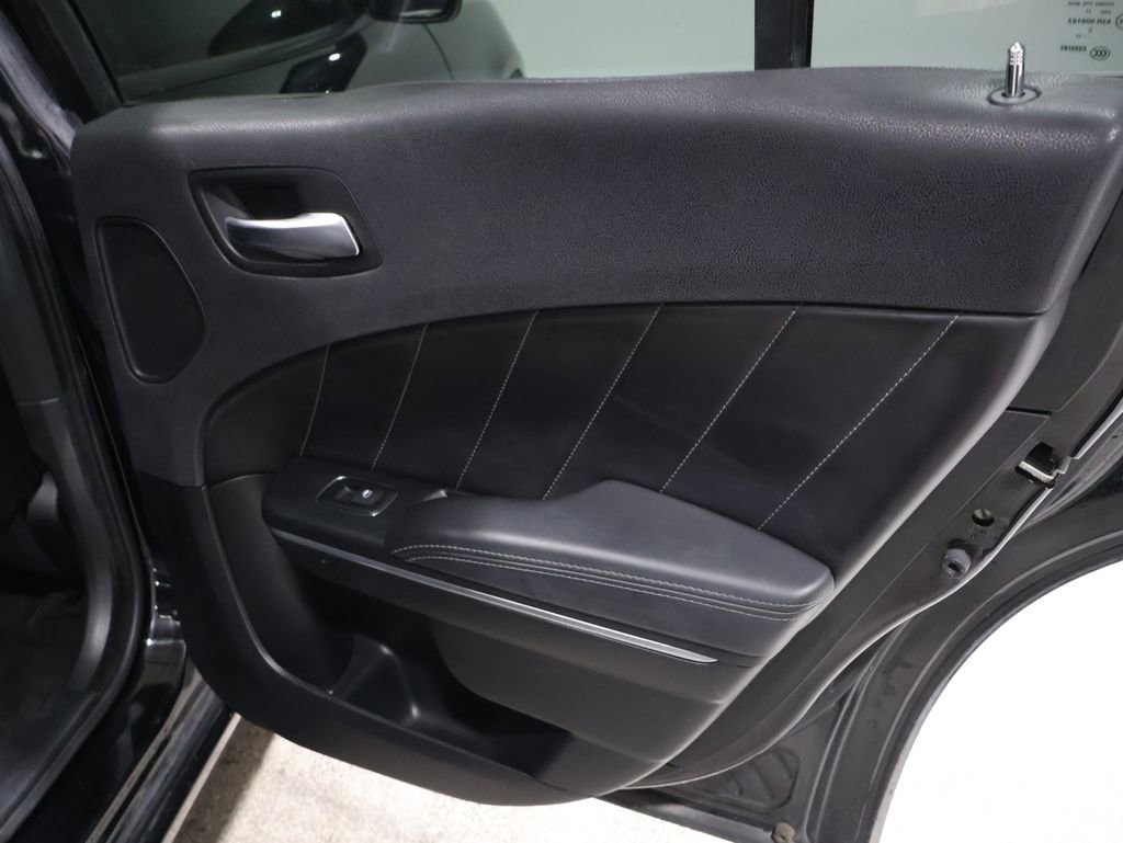 Used 2018 Dodge Charger GT image 23