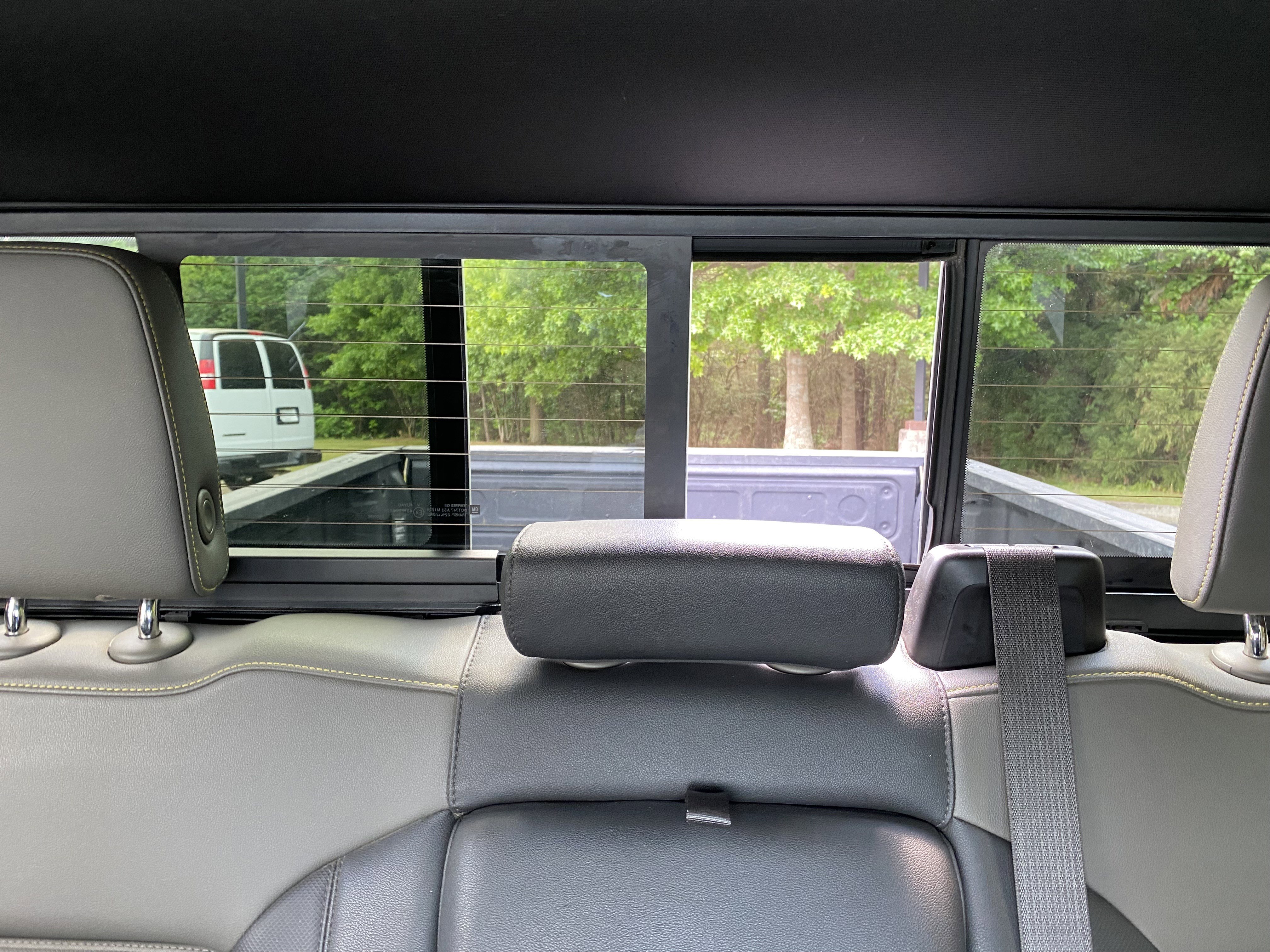 Used 2024 Chevrolet Silverado 2500 ZR2 w/ Technology Package AWD/4WD image 37