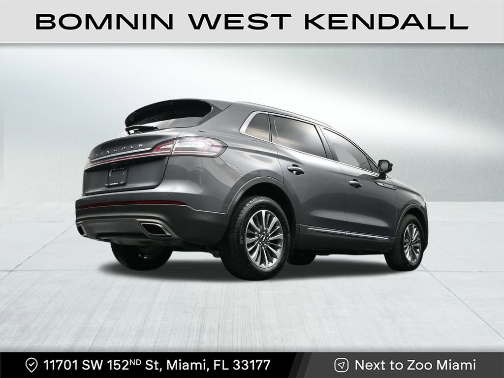 Used 2023 Lincoln Nautilus AWD w/ Premium Package image 24