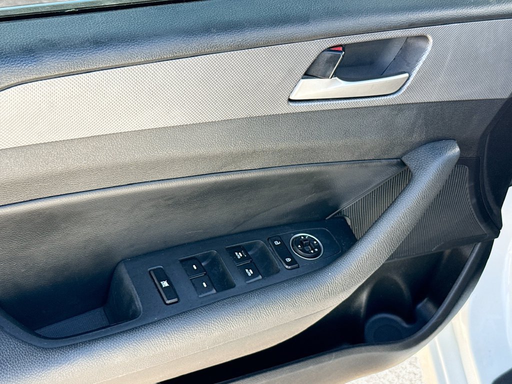 Used 2019 Hyundai Sonata SEL FWD image 19