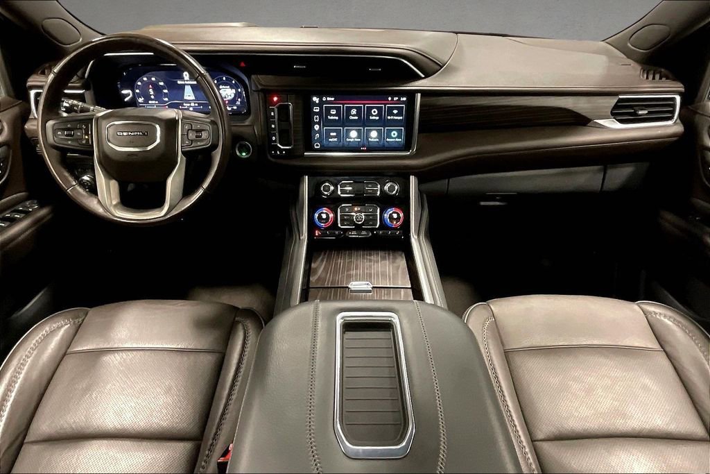 Used 2022 GMC Yukon Denali w/ Max Trailering Package image 7