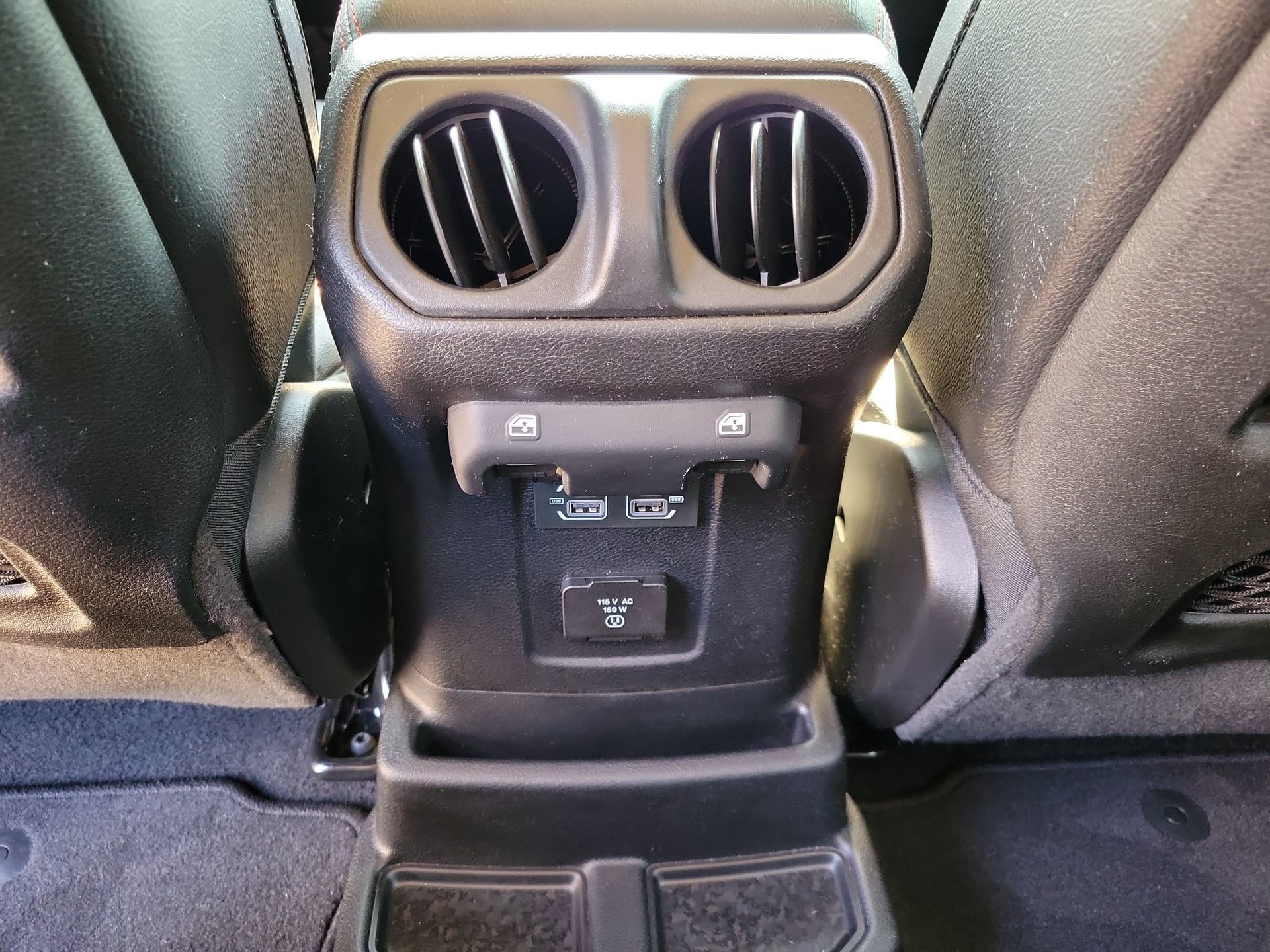 Used 2021 Jeep Wrangler Unlimited Rubicon AWD/4WD image 18