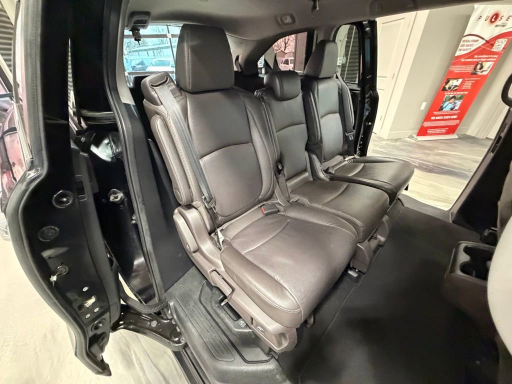 Used 2019 Honda Odyssey EX-L image 5