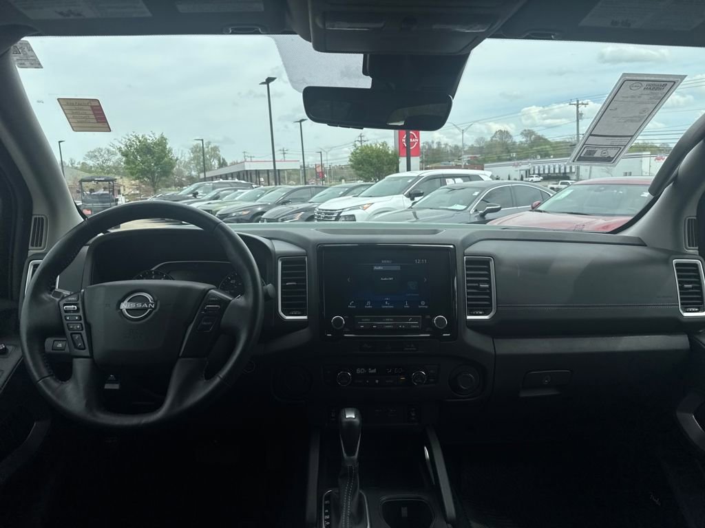 Certified 2024 Nissan Frontier SL image 22