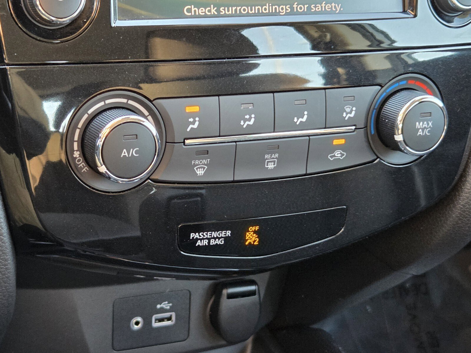 Used 2021 Nissan Rogue Sport S image 25