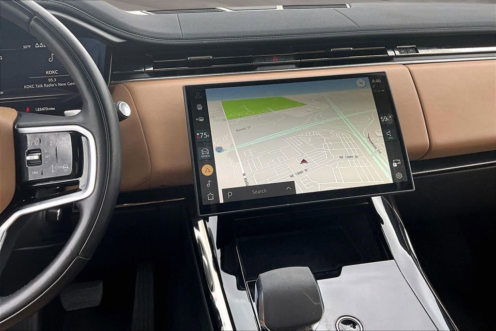 Used 2024 Land Rover Range Rover Sport SE image 6