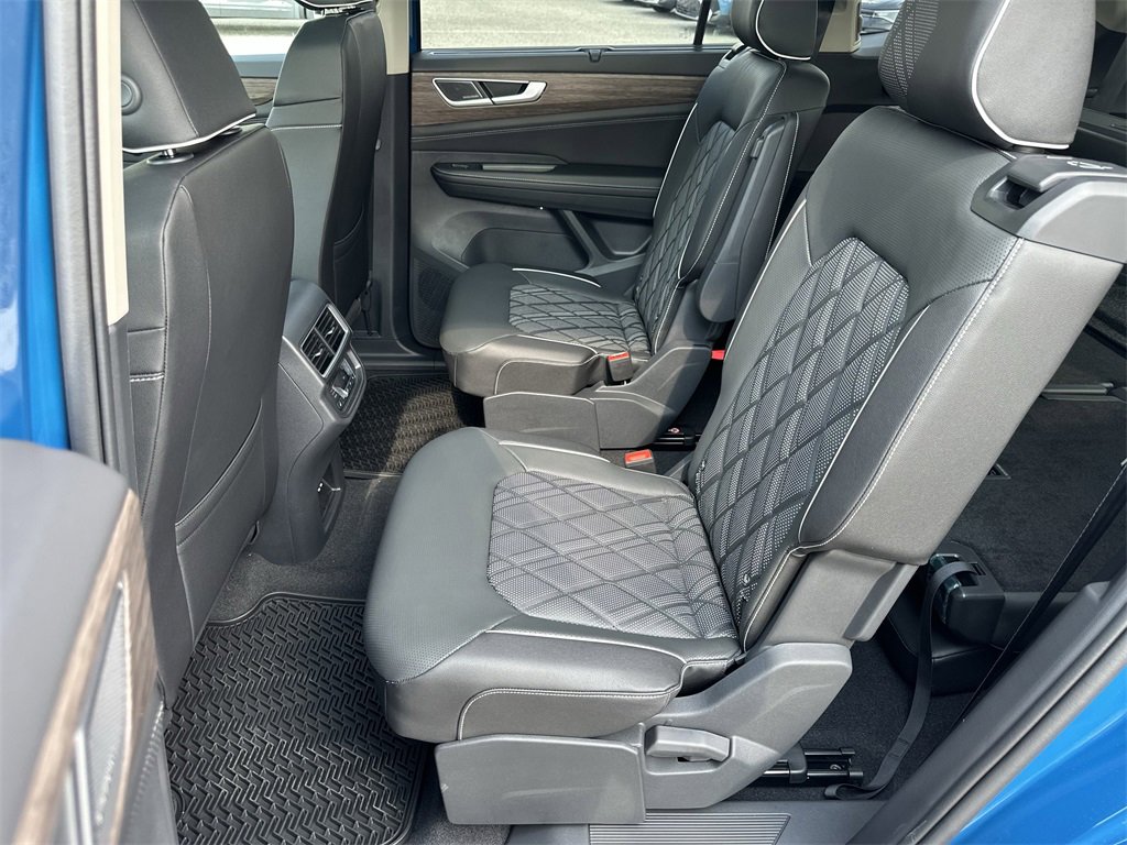 New 2026 Volkswagen Atlas SEL Premium R-Line image 28