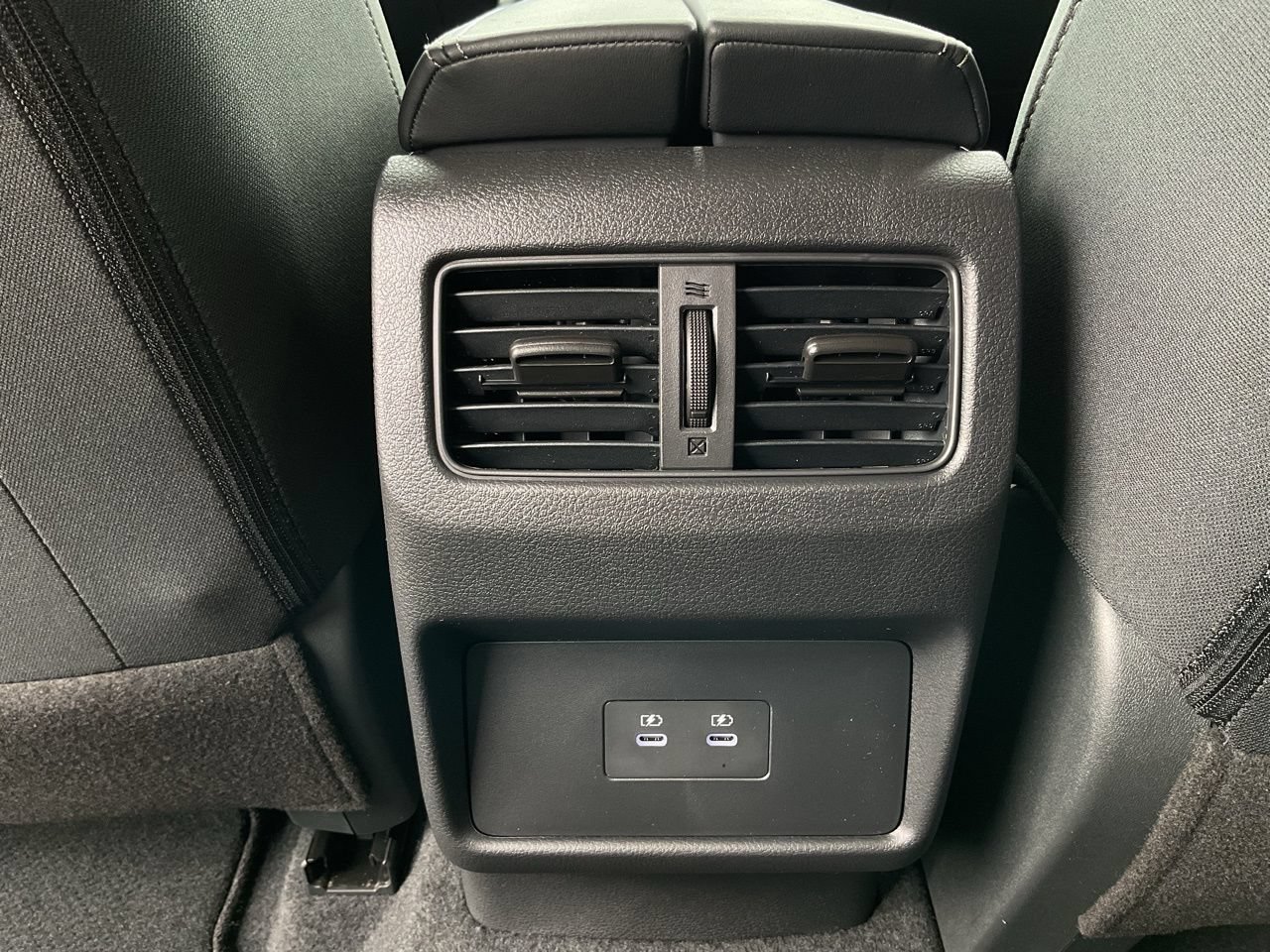 New 2026 Nissan Rogue SV w/ Cold Weather Package FWD image 18