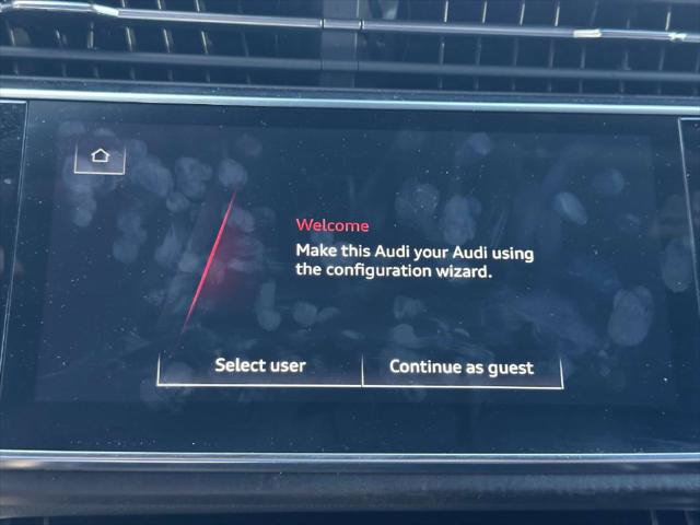 Used 2023 Audi Q7 3.0T Premium AWD/4WD image 17
