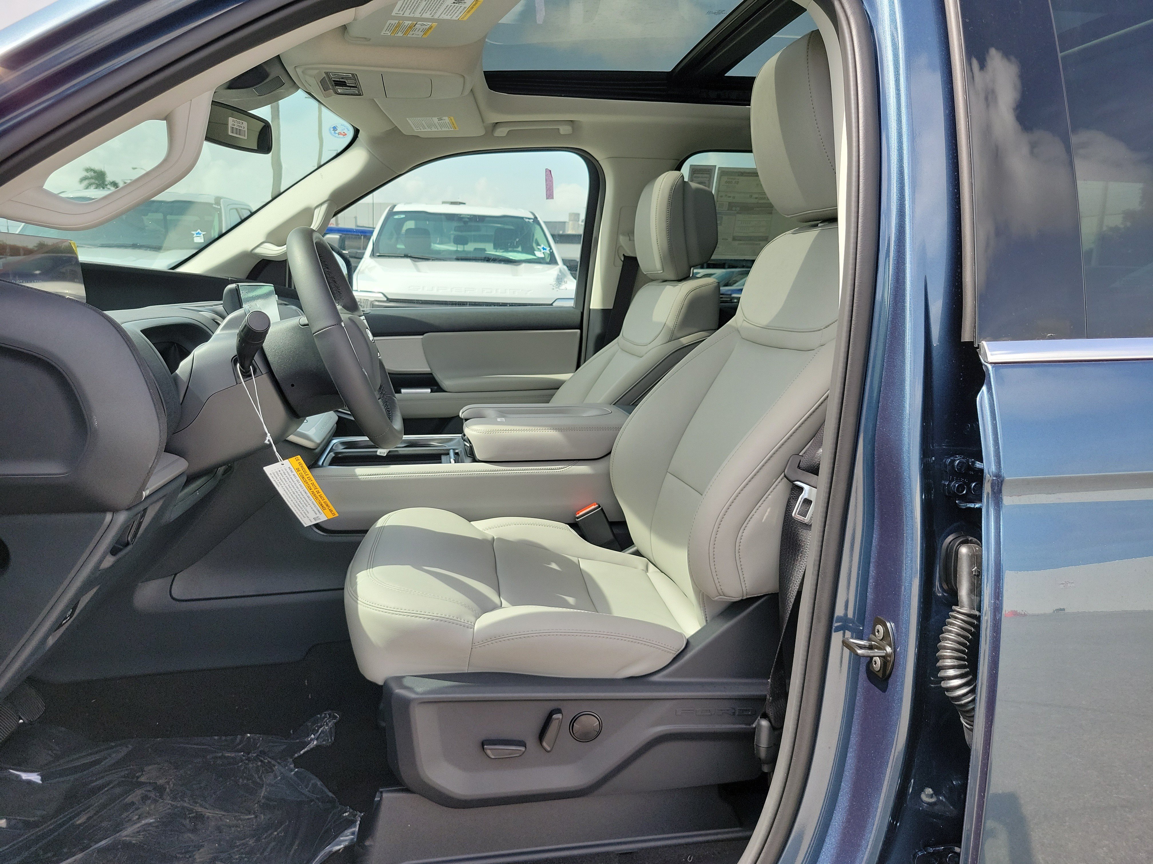 New 2027 Ford Expedition Max Active RWD image 10