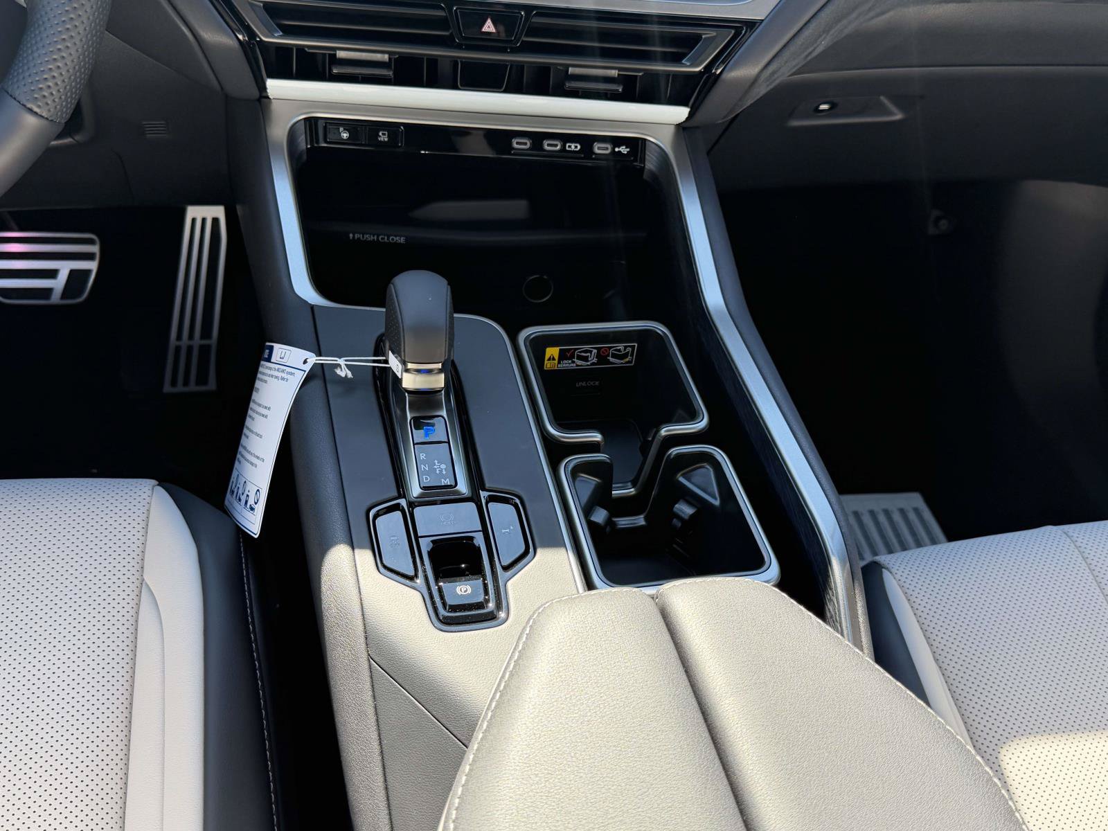 New 2026 Lexus TX 500h AWD w/ Technology Package image 15