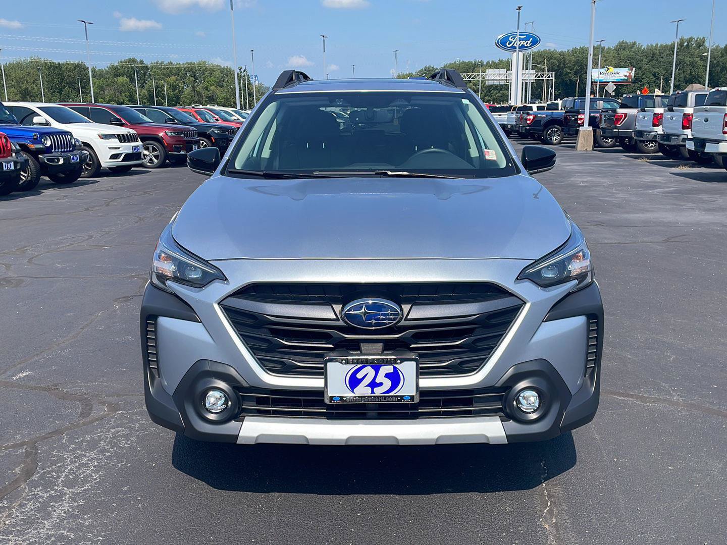 Used 2025 Subaru Outback Limited AWD/4WD image 8