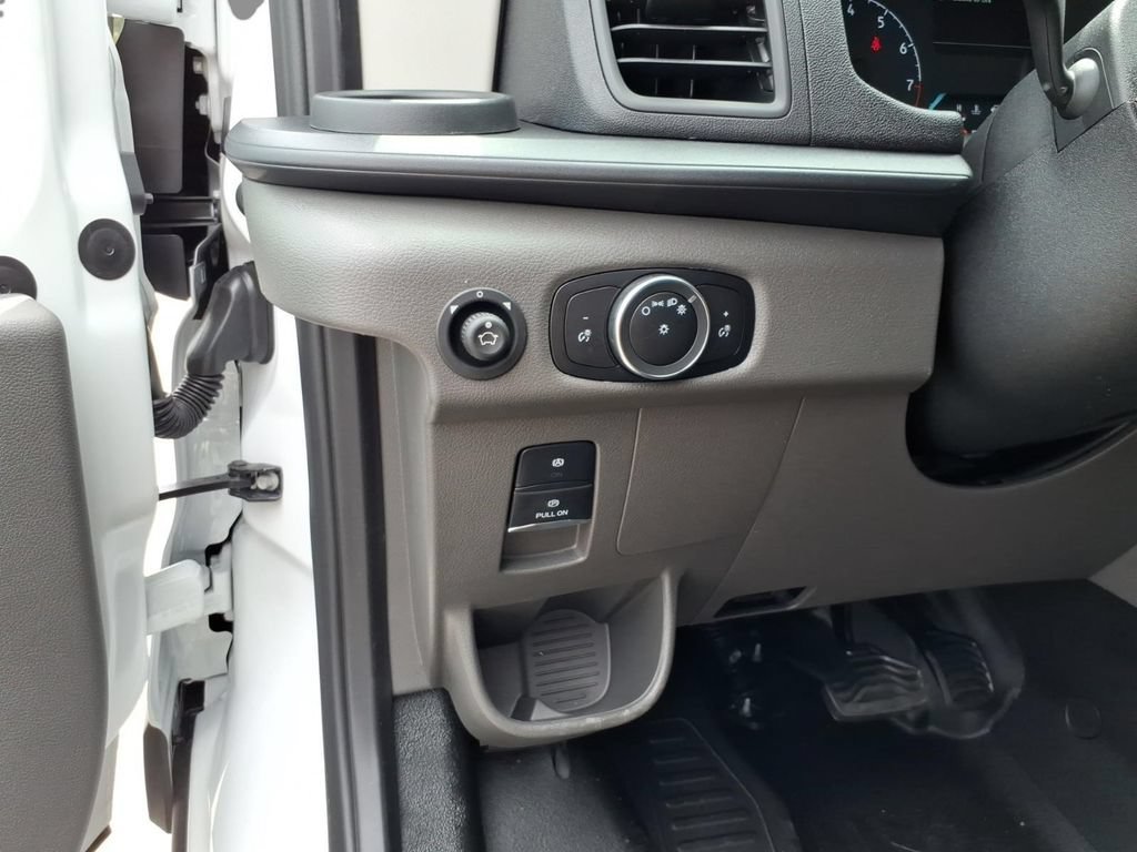 New 2025 Ford Transit 150 Low Roof RWD image 15