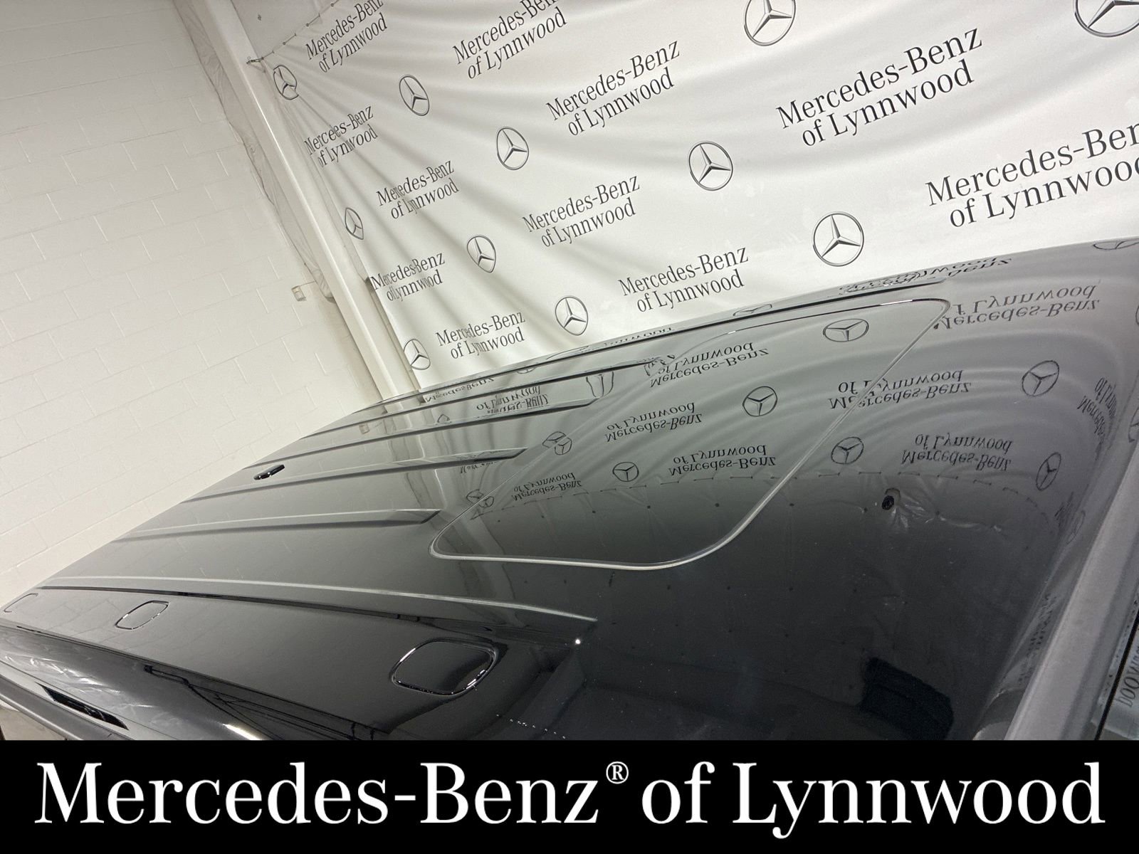 Used 2023 Mercedes-Benz G 550 image 30