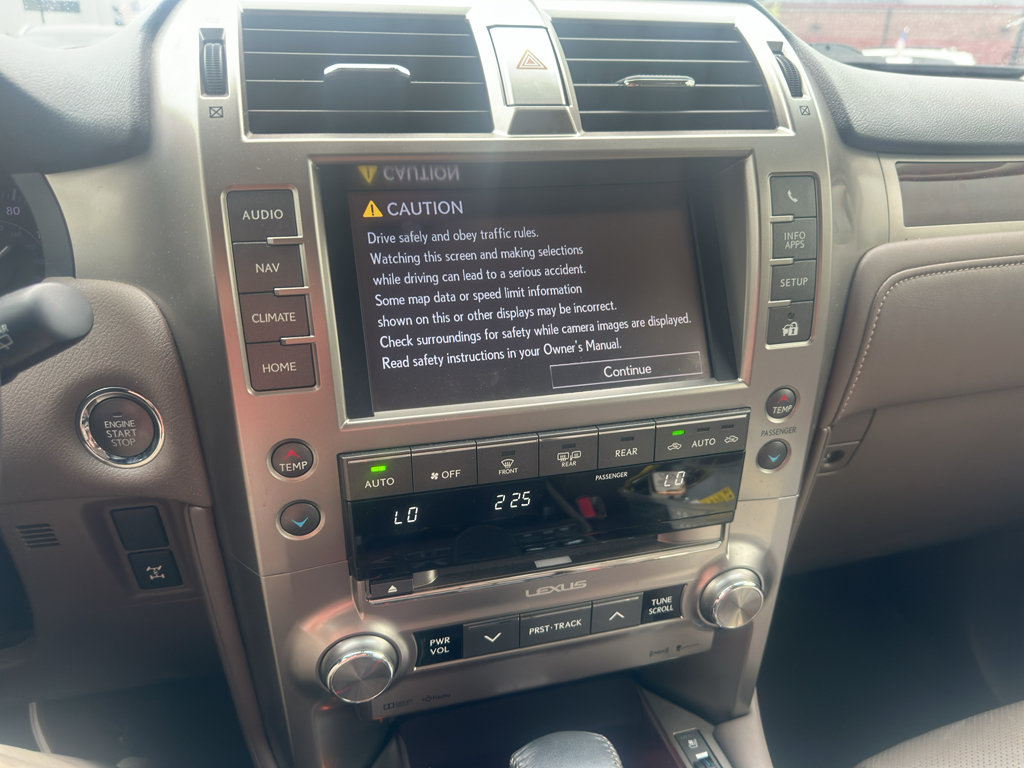 Used 2016 Lexus GX 460 w/ Premium Package AWD/4WD image 11
