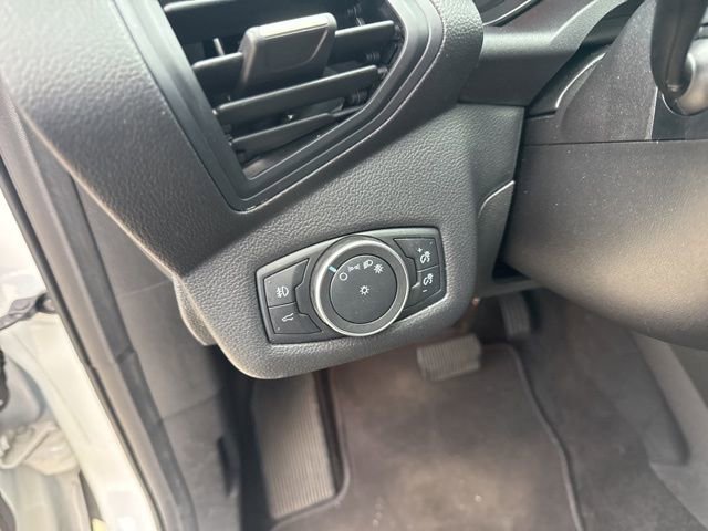 Used 2019 Ford Escape SE image 21