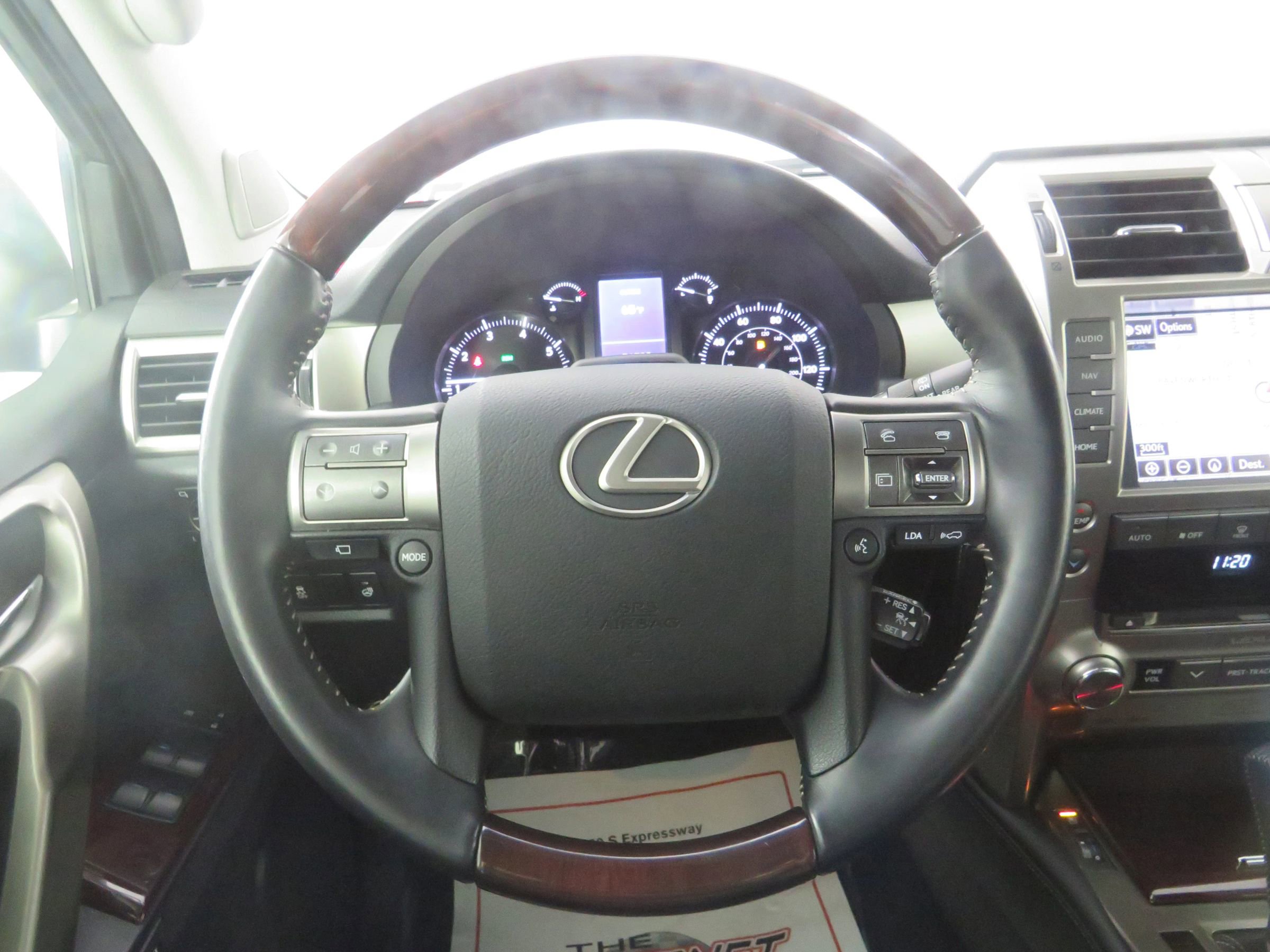 Used 2019 Lexus GX 460 Luxury image 13